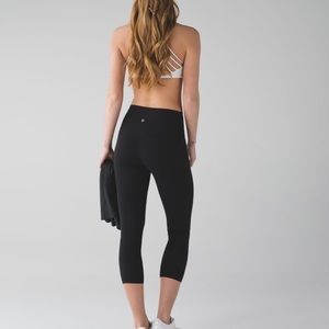 NWT! 19” Lululemon Align Crop Black Nulu